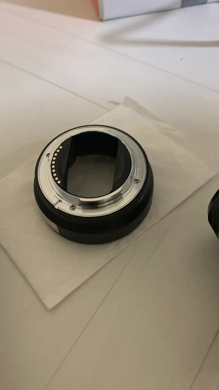 SONY ZV-E10 + LENTE DO KIT + ADAPTADOR + LENTE 75-300 - Foto 5