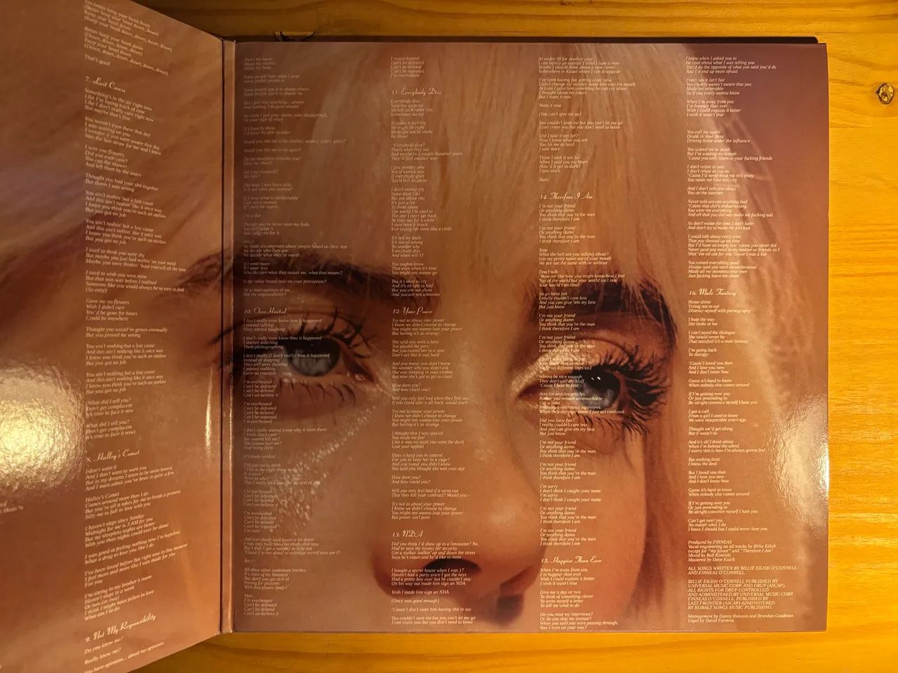 Disco de Vinil LP Billie Eilish - Happier Than Ever - Foto 2