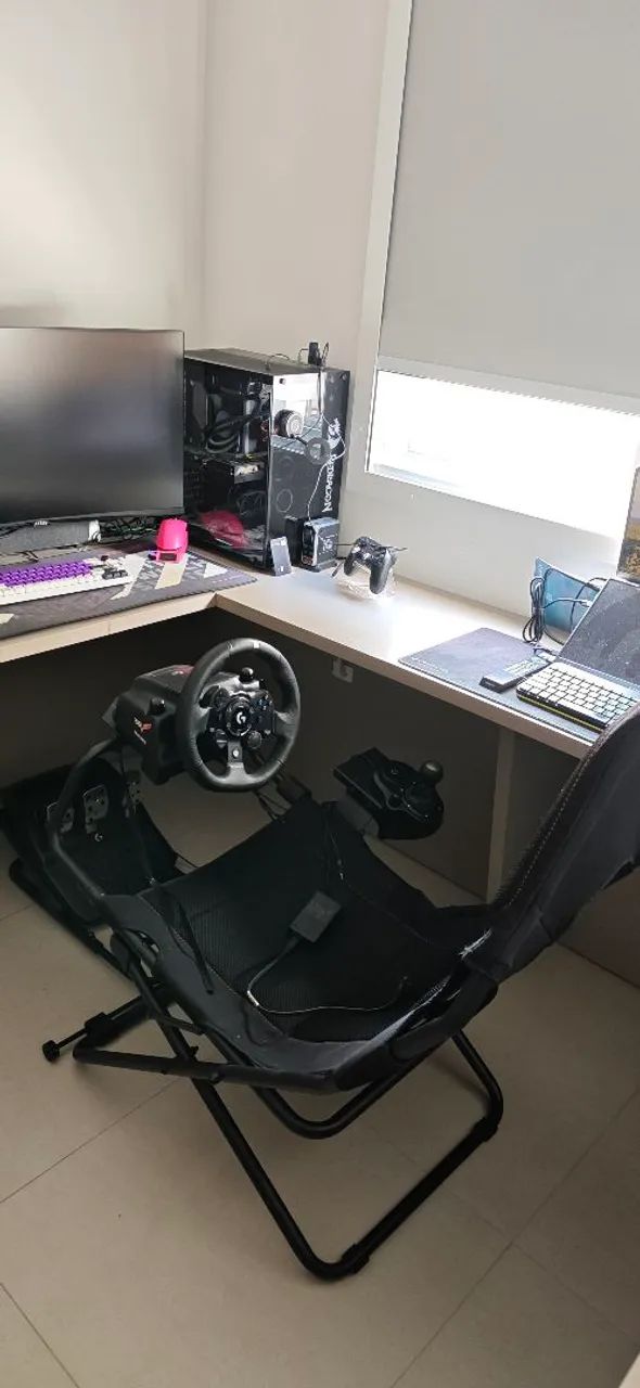 Volante Logitech G923 + Cockpit 