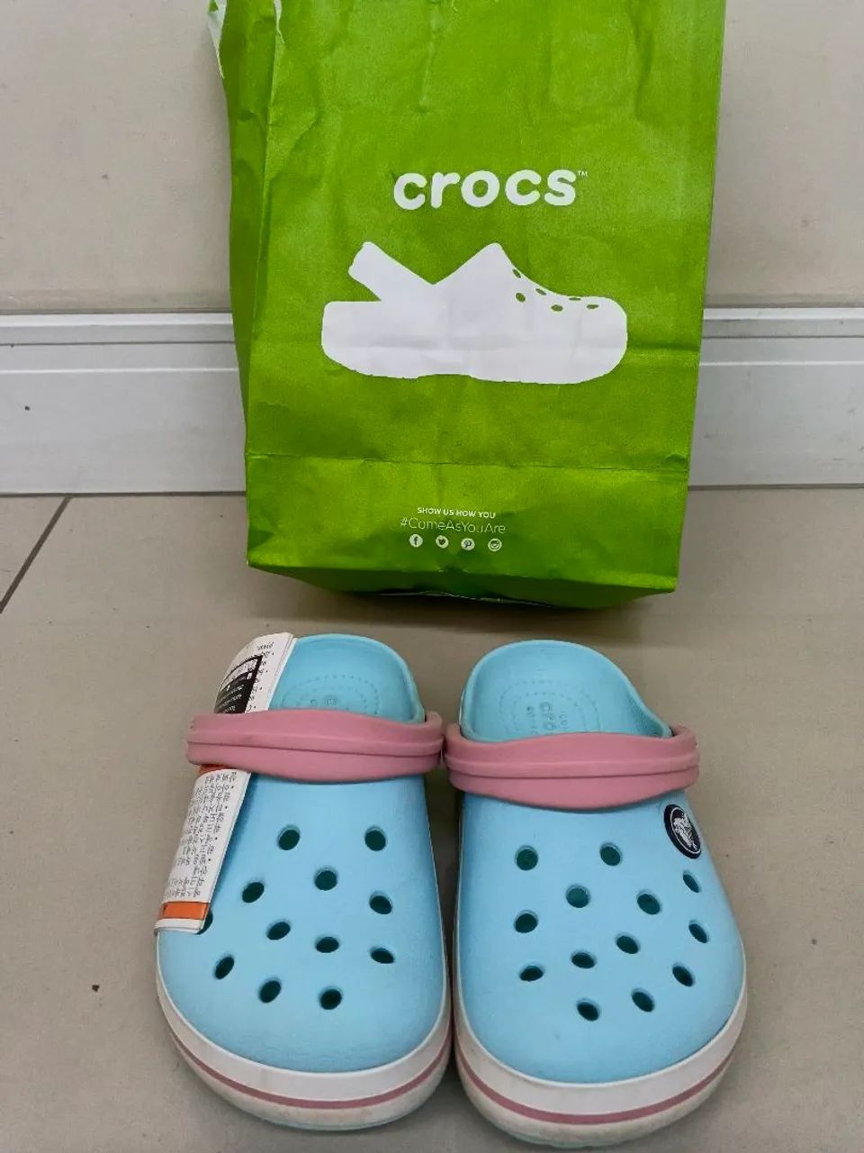 Crocs infantil original C10 TAM 28 BR - Foto 2