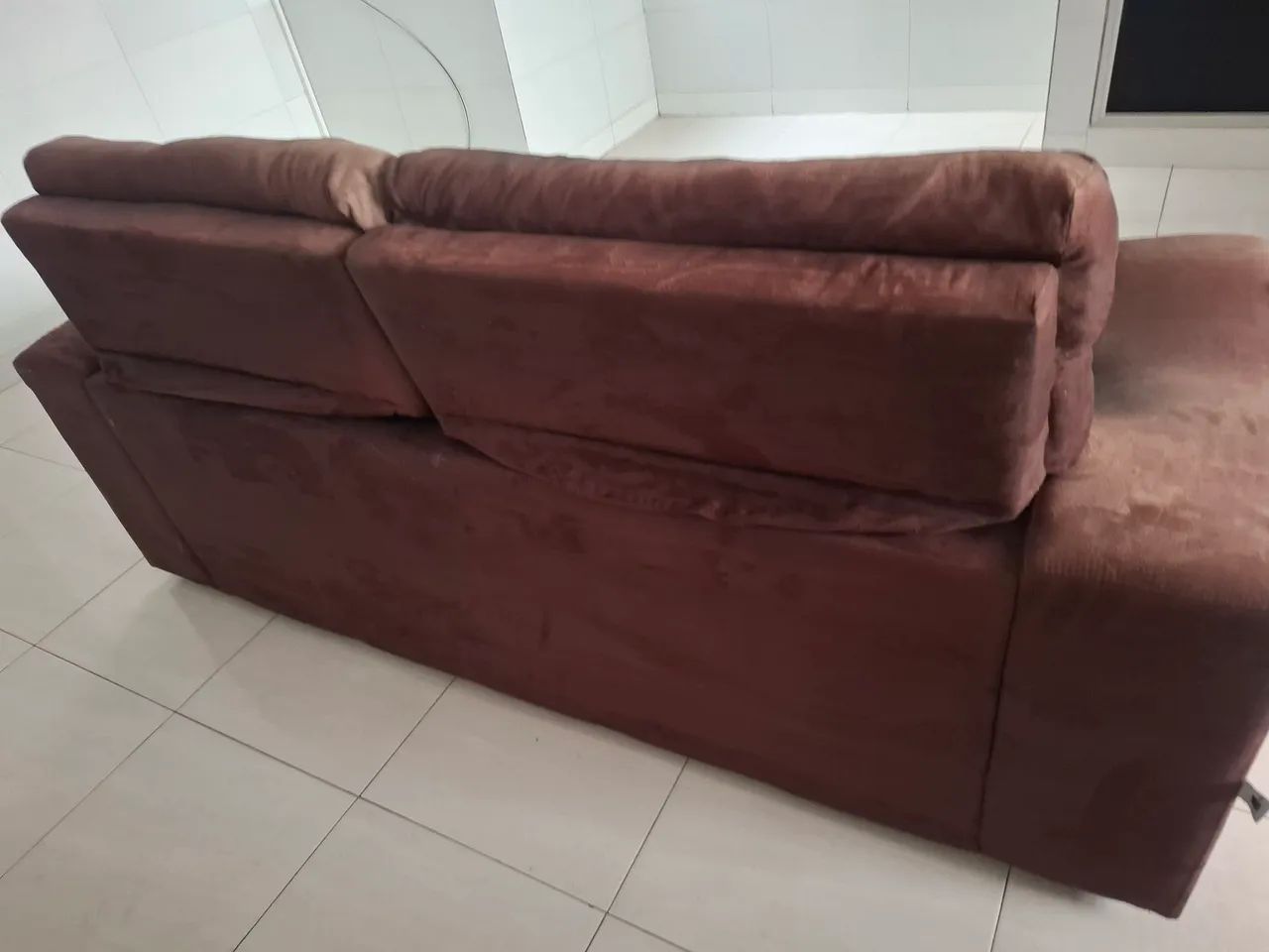Vendo ou troco um sofá Retrátil  - Foto 2