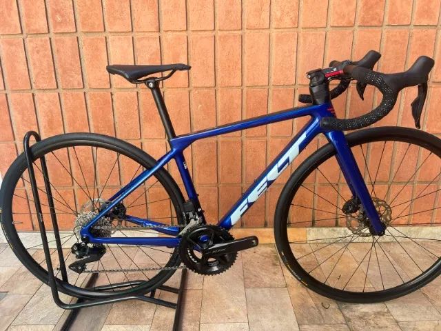    Speed FELT   105 Di2  SHIMANO