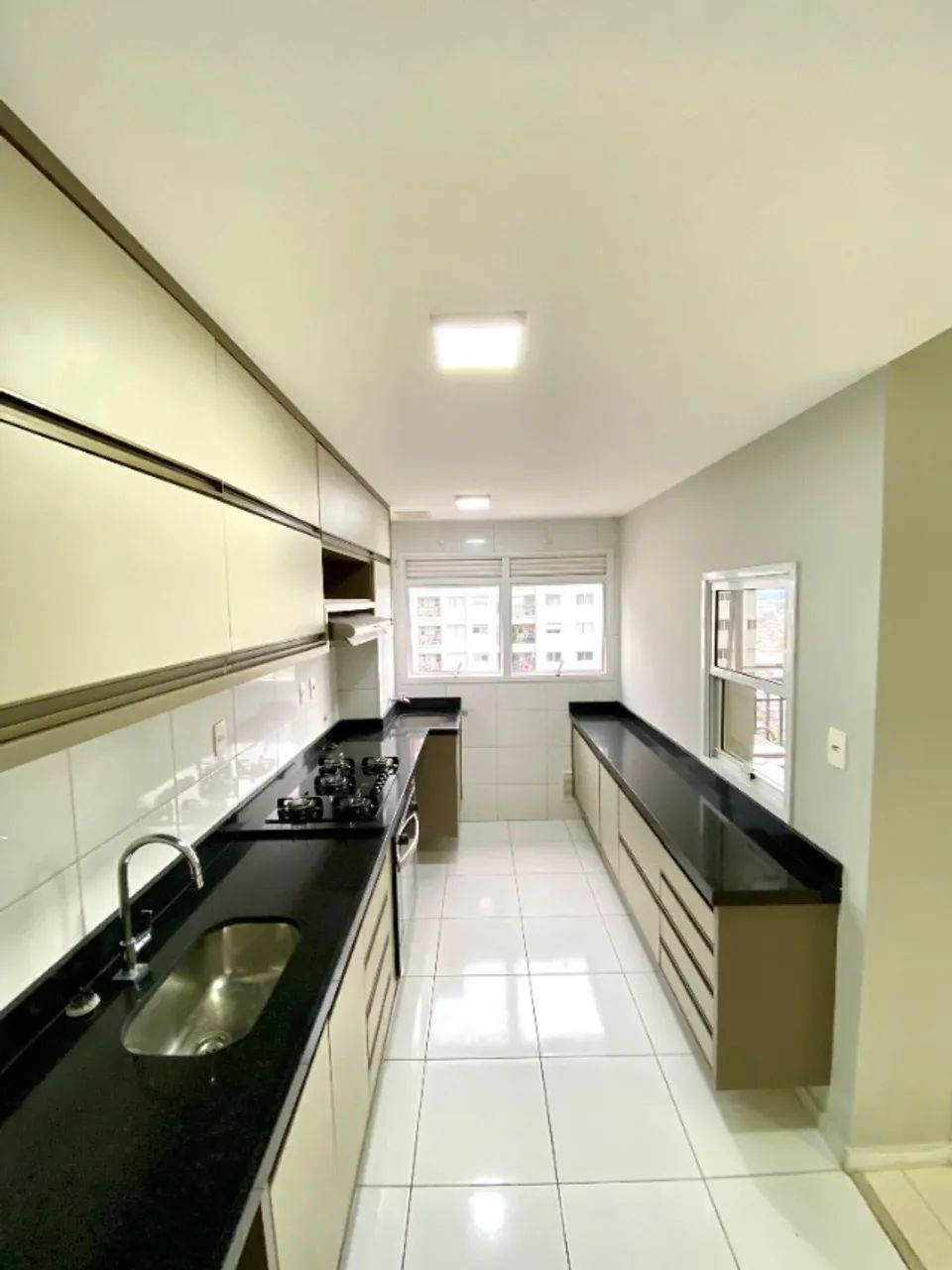 Liverpool Apartamento de 91m² com 03 Quartos - Ponta Negra - Foto 3