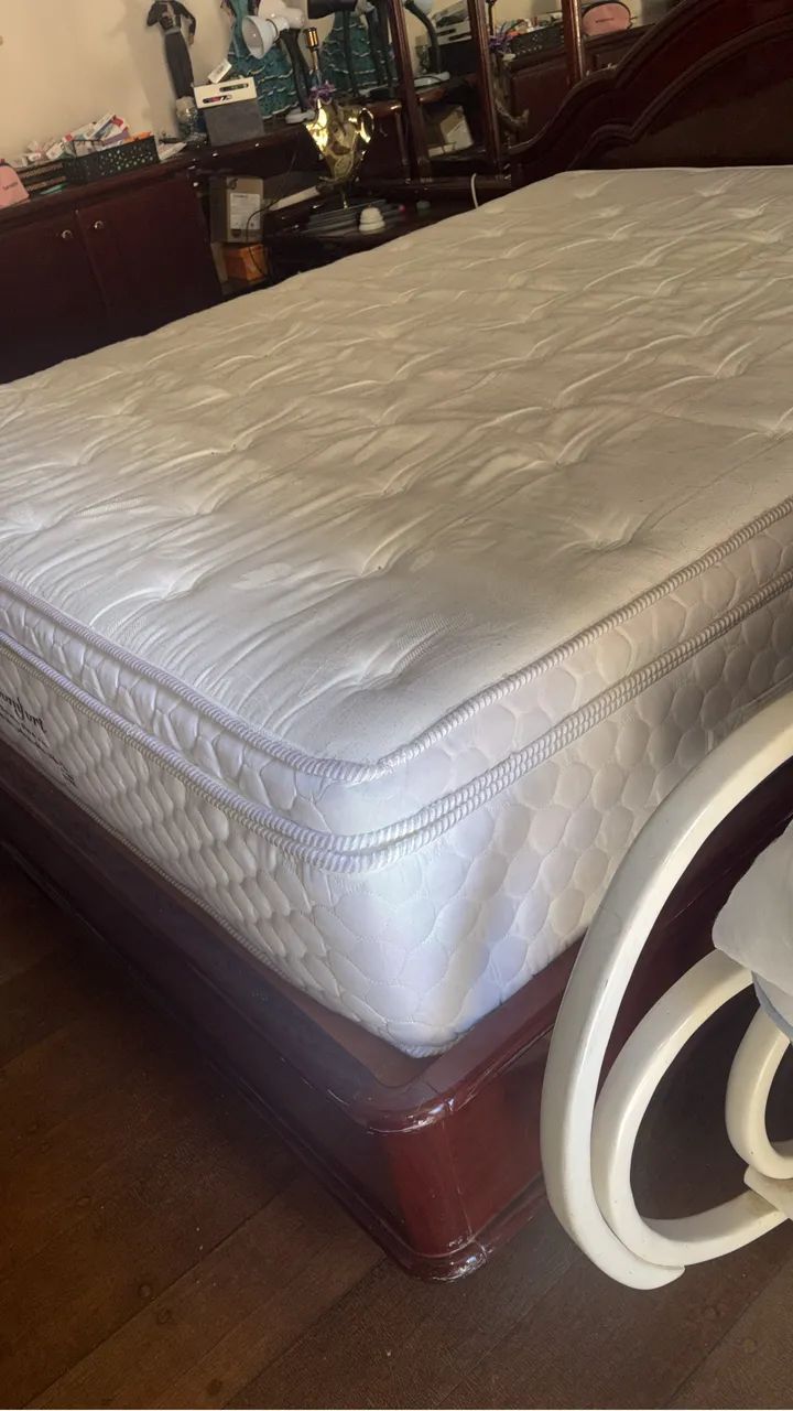 Conjunto de cama Queen com 02 cabeceiras e 1 cômoda  - Foto 2