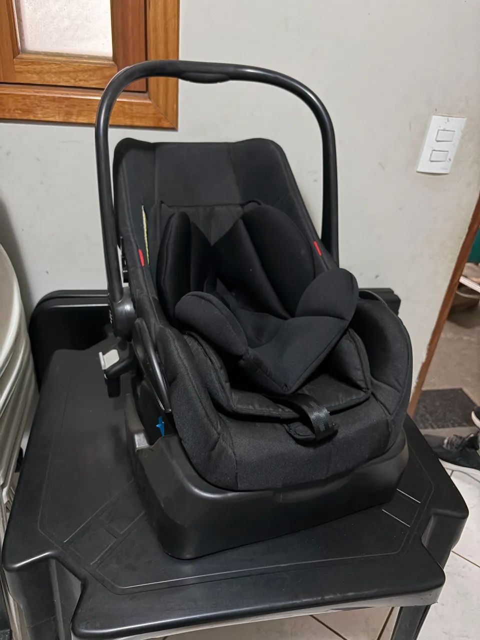 bebê conforto Kiddo Casulo Click na cor preta