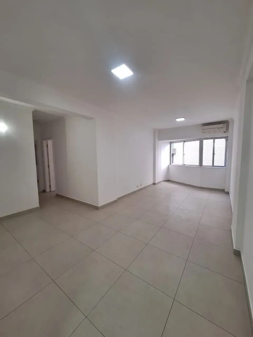 Imóvel para aluguel com 93m² com 2 quartos em Aparecida - Santos - SP
