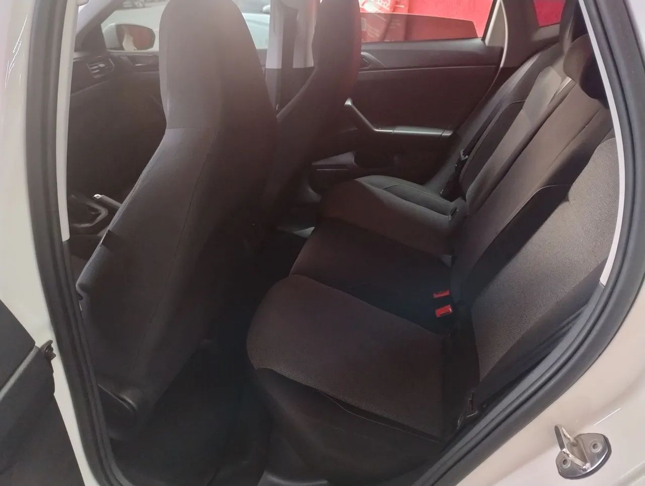 Volkswagen Polo Comfortline TSI 1.0 Flex 12V Aut., foto 9 de 9