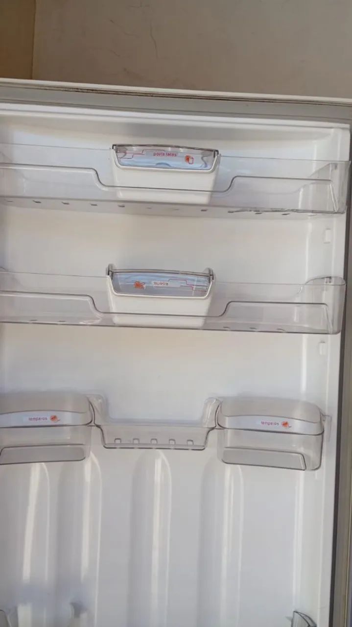 Vendo geladeira inversa  - Foto 3