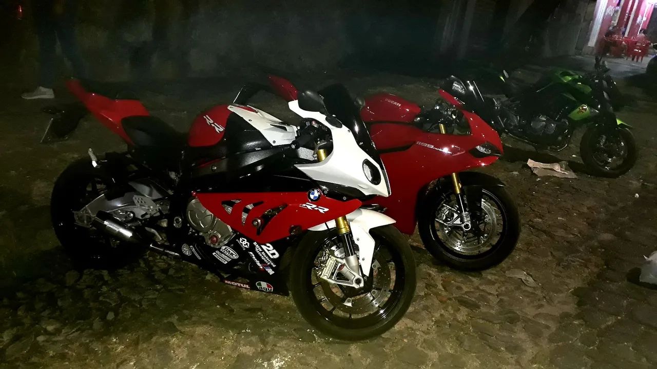 BMW S1000RR  - Foto 3