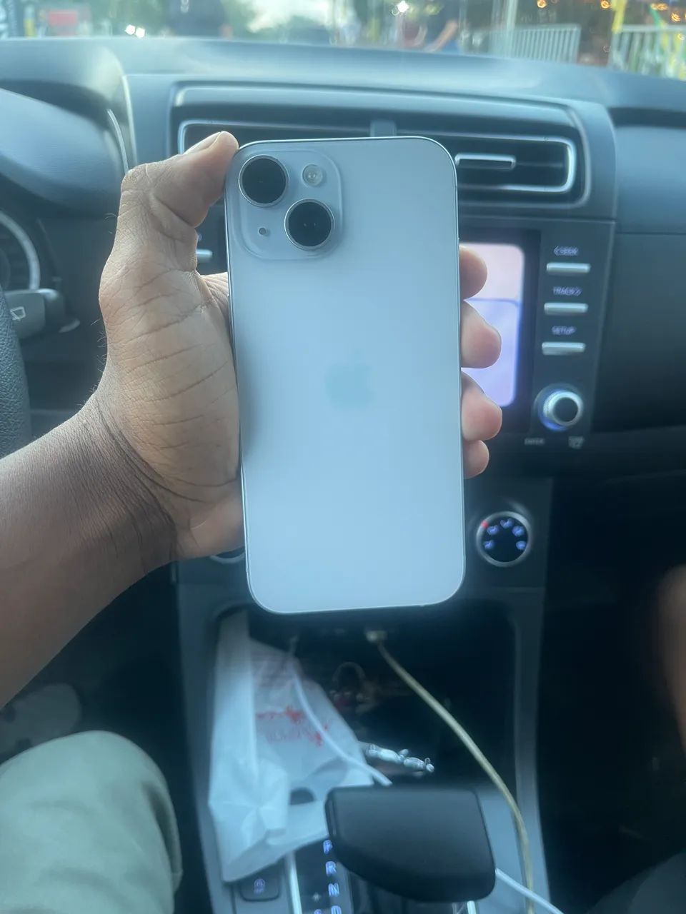 iPhone 15 128g 