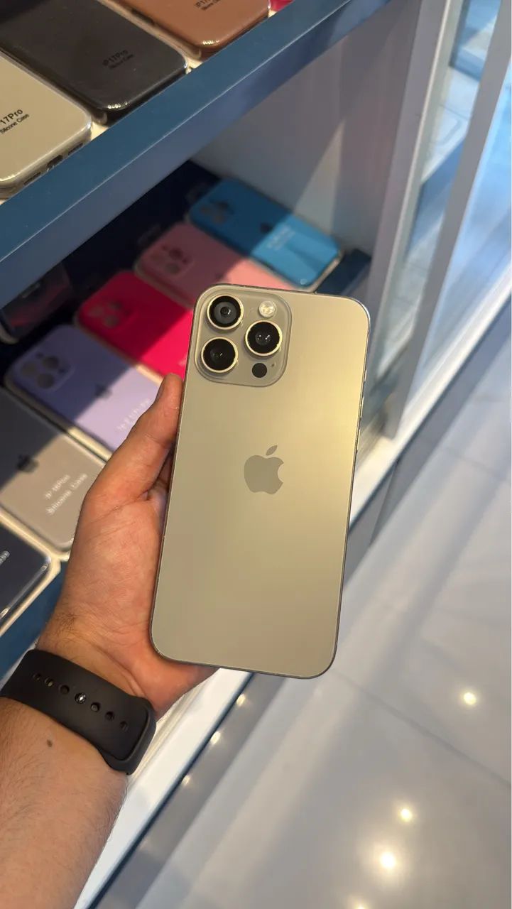 IPHONE 16 pro max  - Foto 3