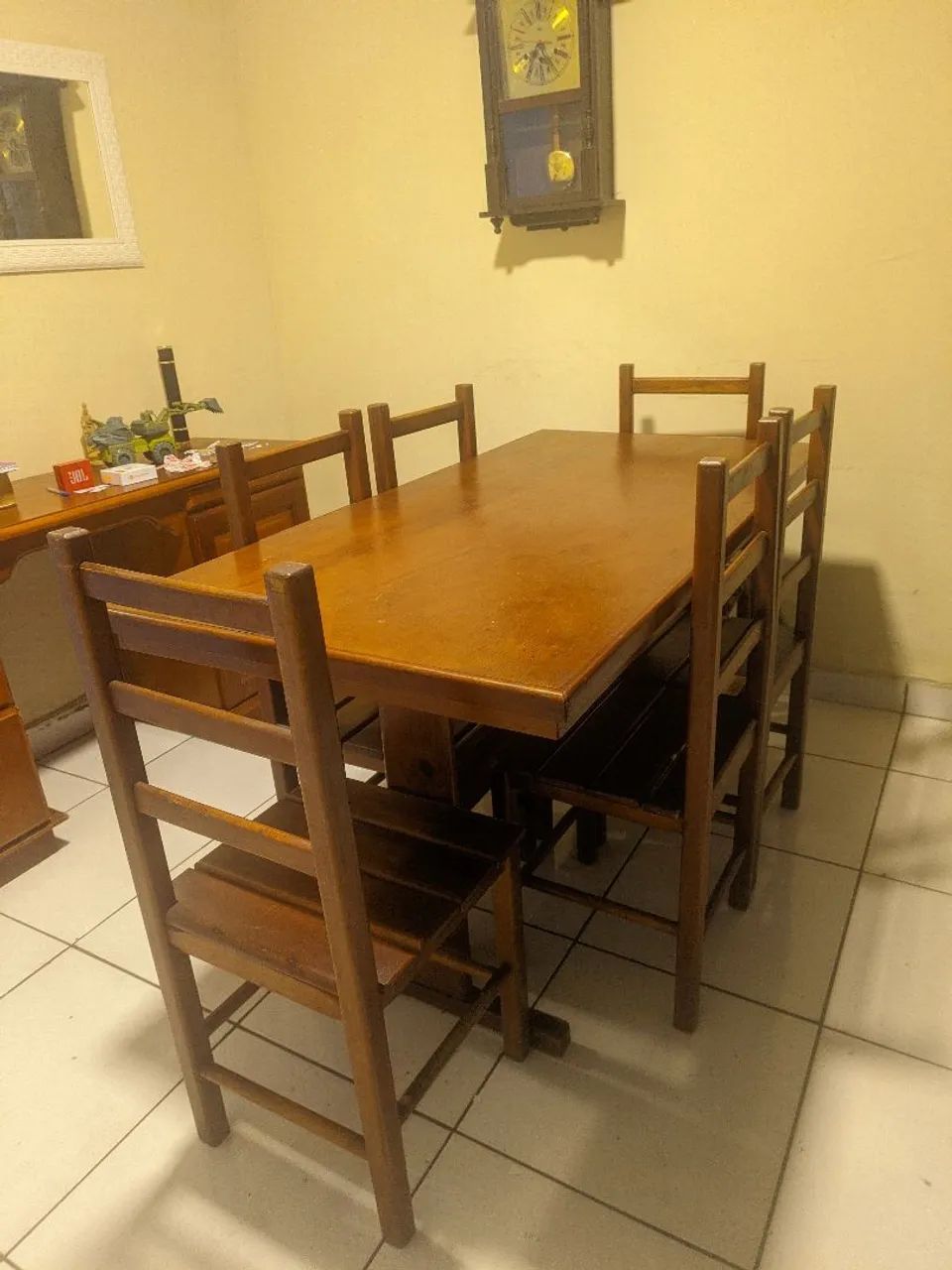 Mesa de madeira 6 lugares  - Foto 2