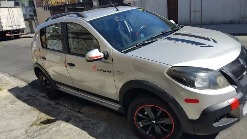 Renault Sandero SANDERO STEPWAY Hi-F. R. CURL 1.6 16V 5p 2013