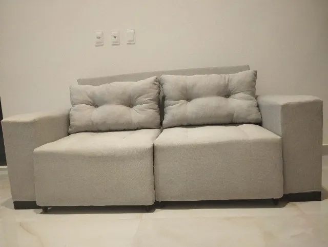 Sofá retrátil 