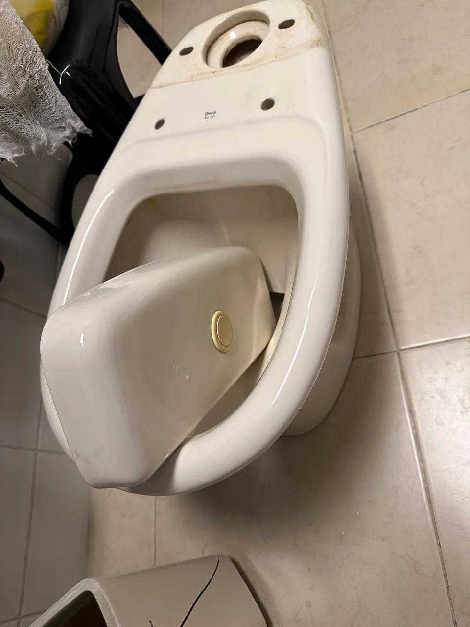 Vaso sanitário e caixa acoplada - Foto 2