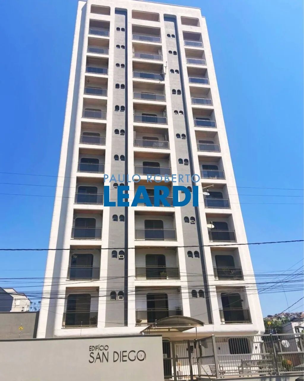APARTAMENTO - CENTRO - MG