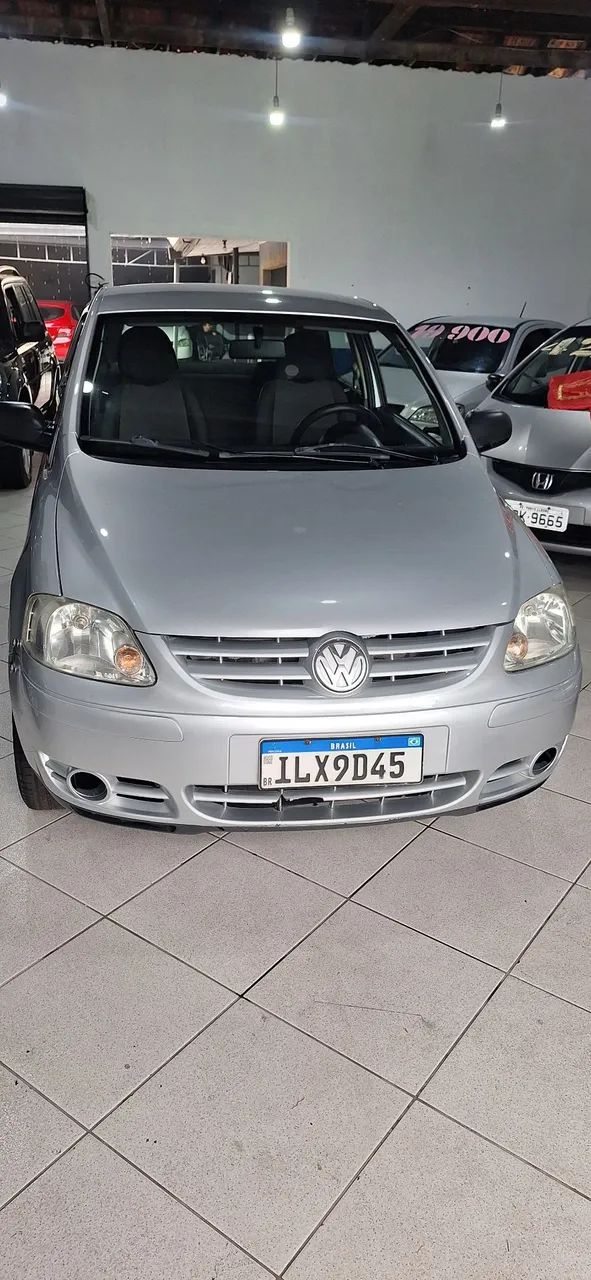 Volkswagen Fox City 1.0mi/ 1.0mi Total Flex 8V 3P 2004