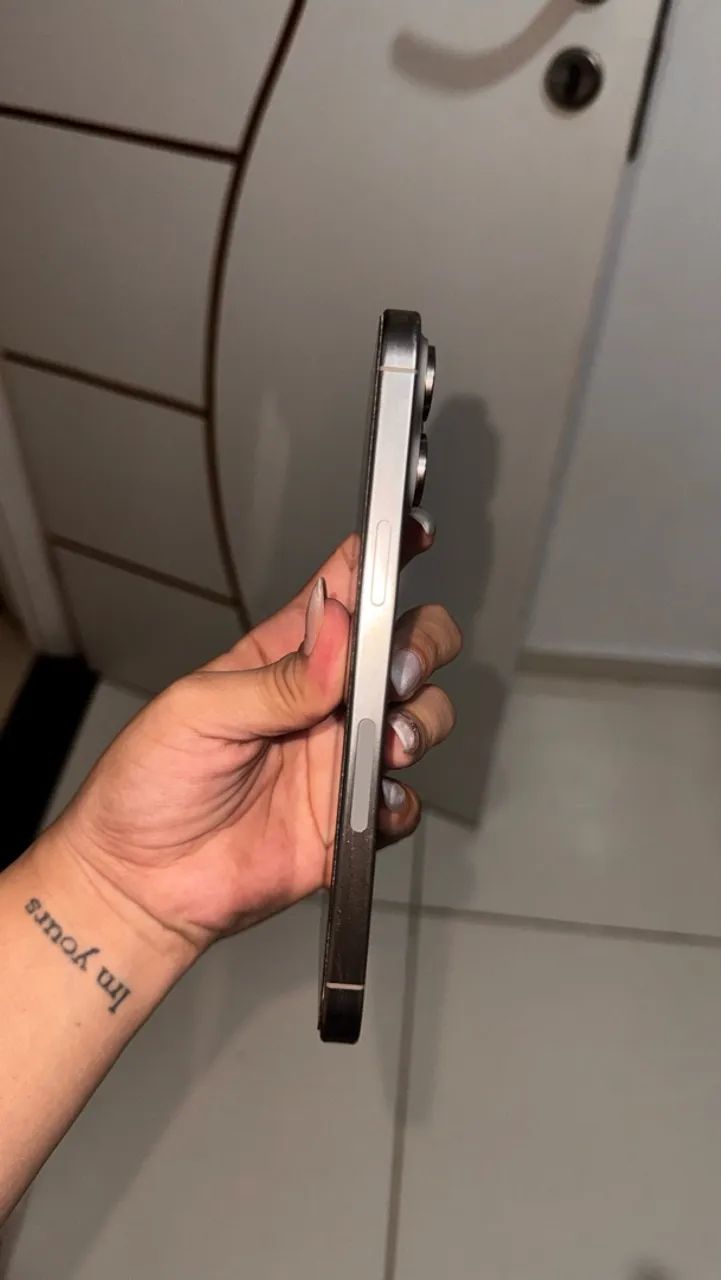 iPhone 15 Pro Max 256 - Foto 3