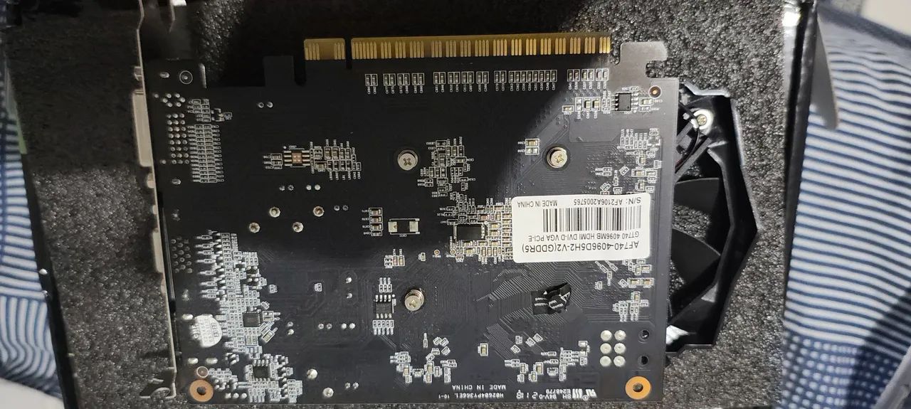 Placa de Vídeo GT740 4GB Afox - Foto 2