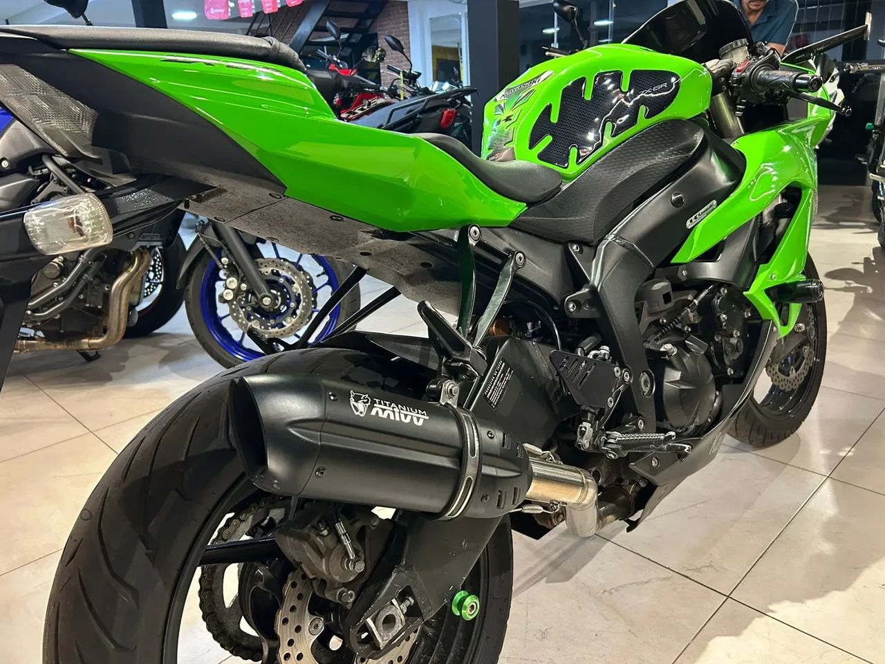 Kawasaki Zx-6r 600cc 2010 - 1522037735 | OLX