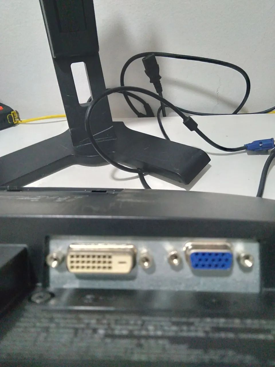 Monitor dell  20 pol R$150.00 - Foto 4