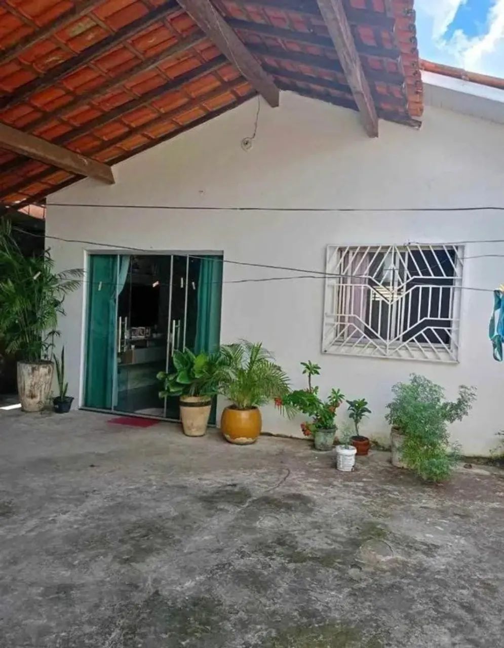 Vendo casa no bairro flores 