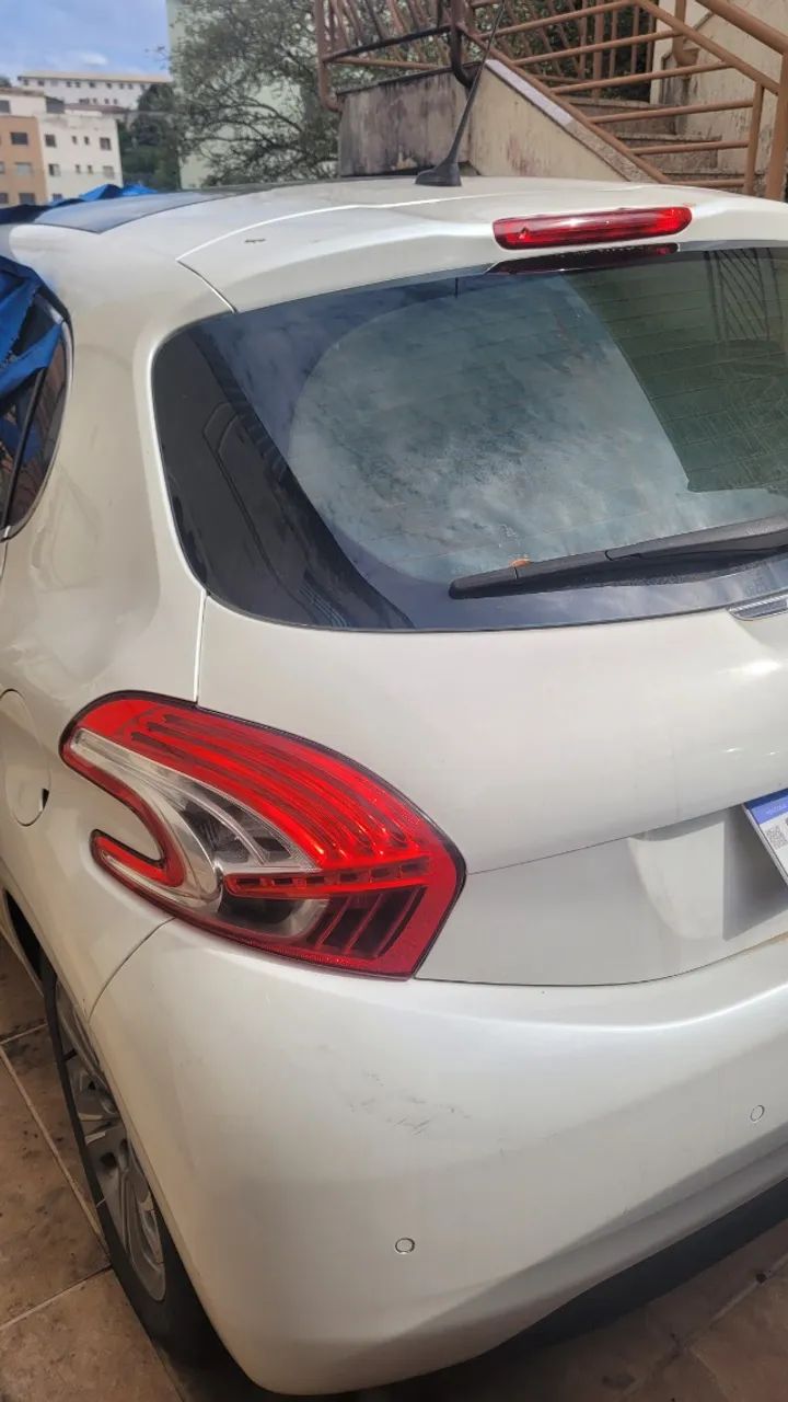 Sucata peugeot 208 2015 