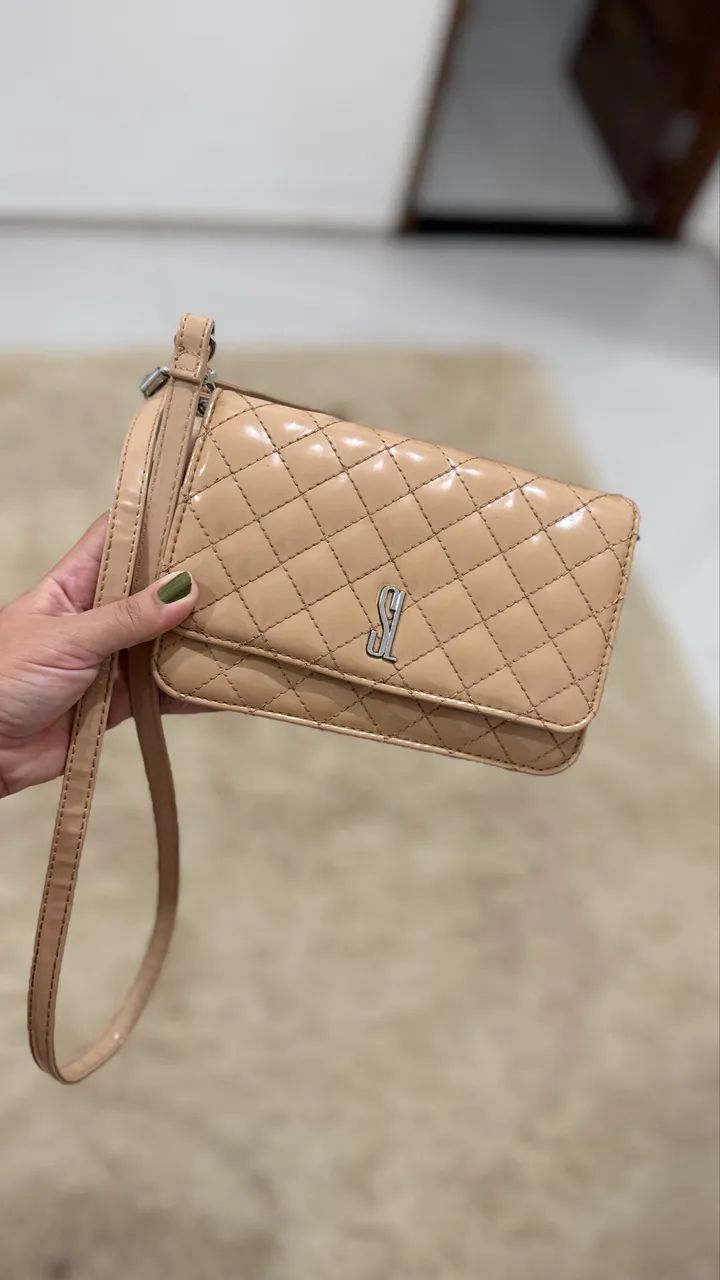 Bolsas em estado de nova 