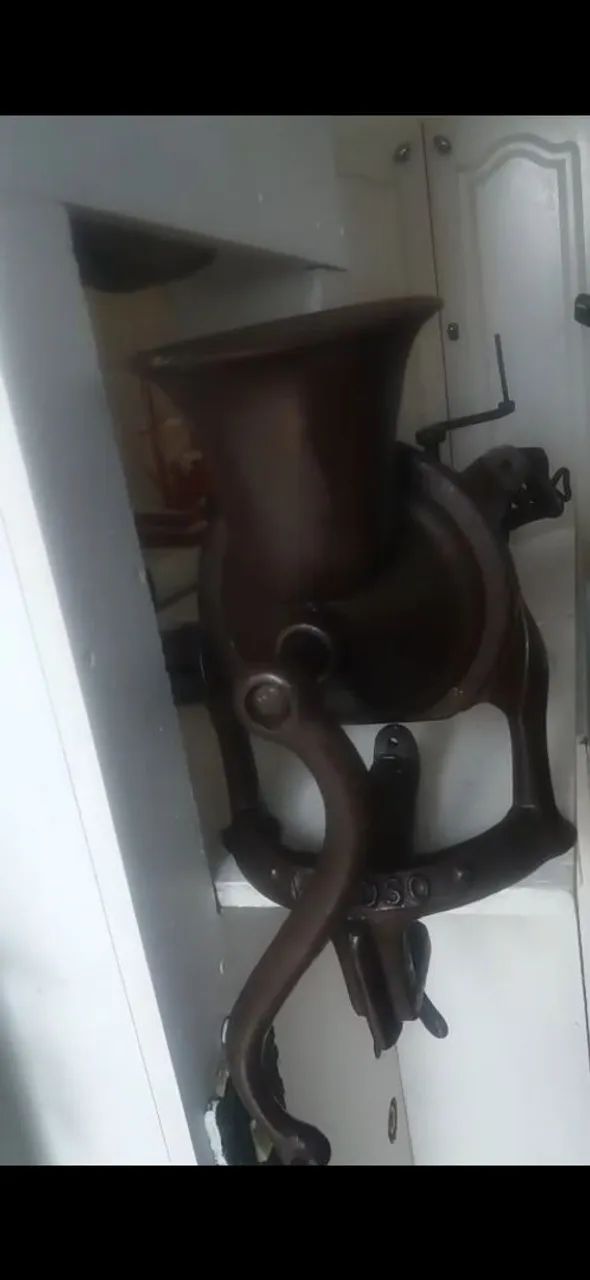 Moinho de café manual