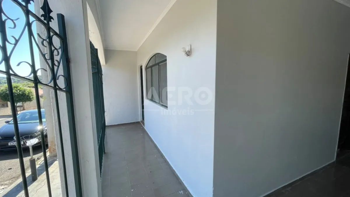 Casa para aluguel com 180 m² e 3 quartos em Piratininga - SP