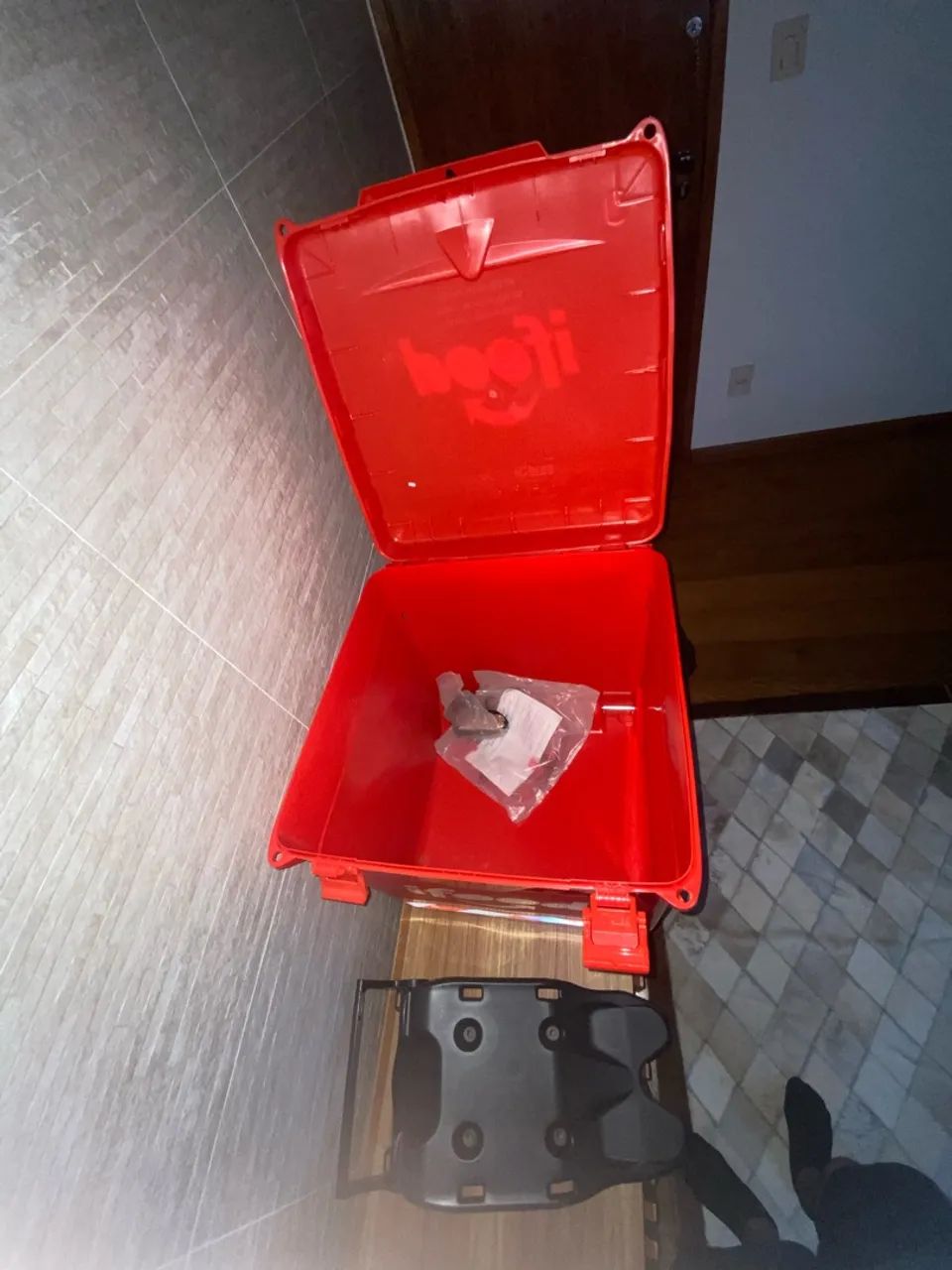 BAU PARA MOTO 110 litros novo - Foto 3