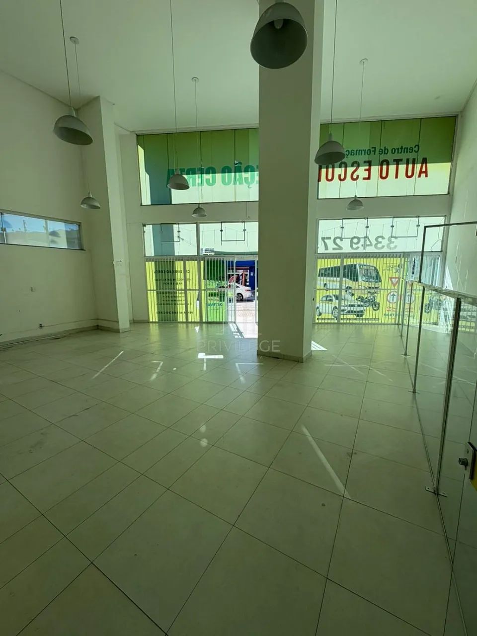 SALA COMERCIAL PARA LOCAÇÃO NO CENTRO - Foto 2
