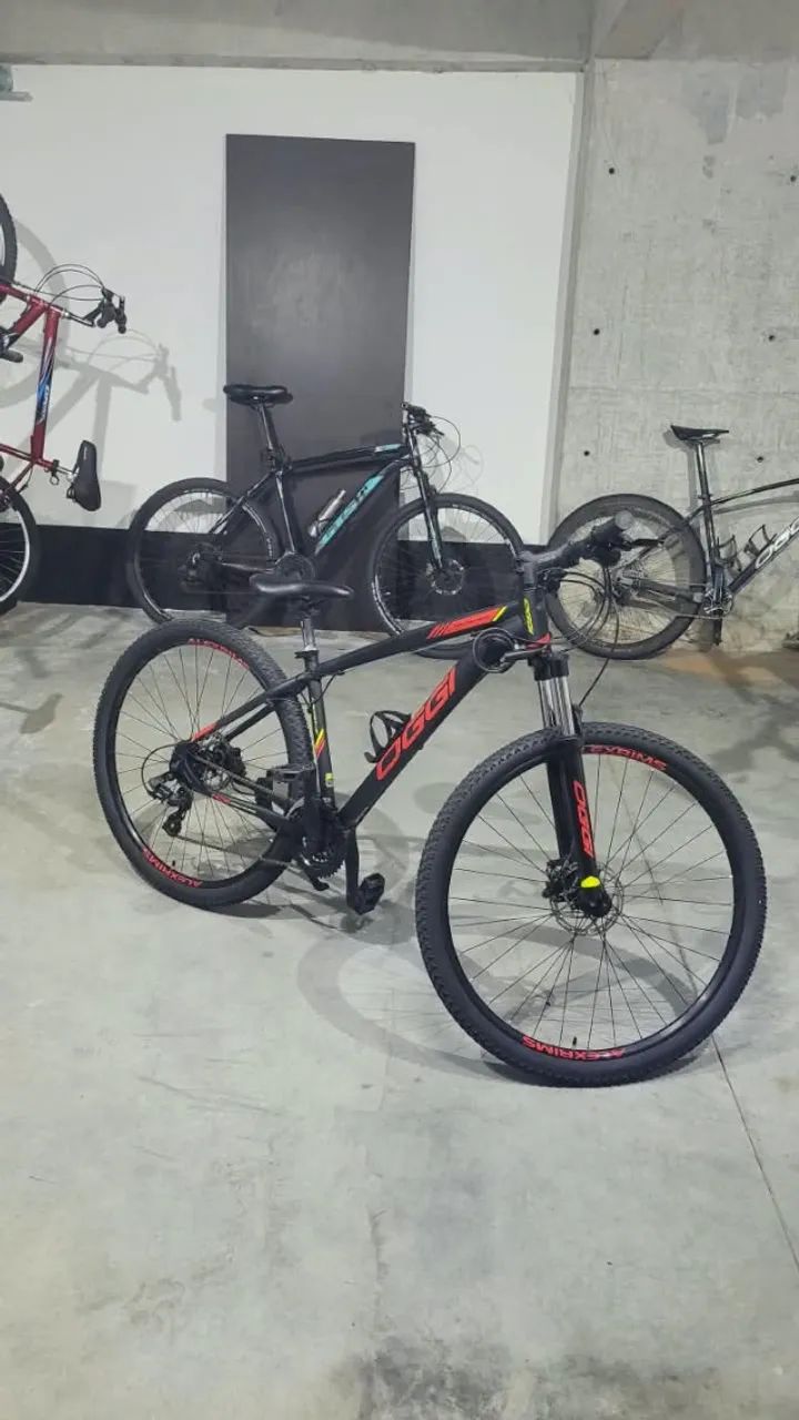 Bicicleta Oggi HDS 2022 - Estado de Nova