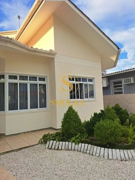 Casa mobiliada à venda com 3 dormitórios, sendo 1 suíte, no centro da Palhoça/SC - Foto 3