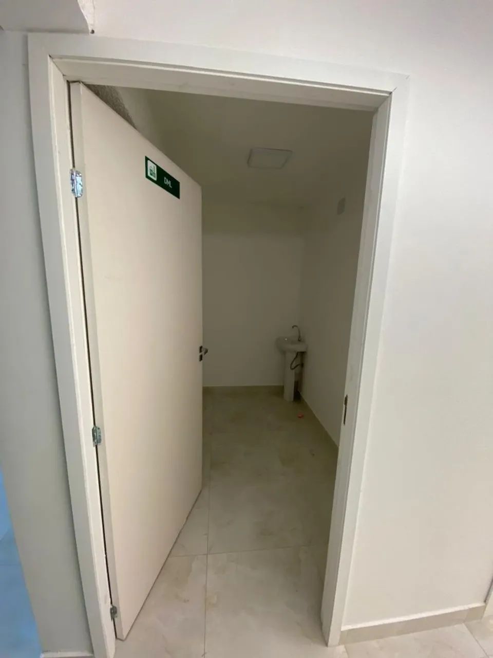 Clinica Médica + Posto de coleta sangue - Foto 12