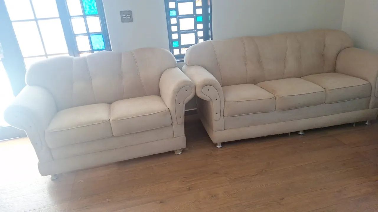 Sofás 2 e 3 lugares 