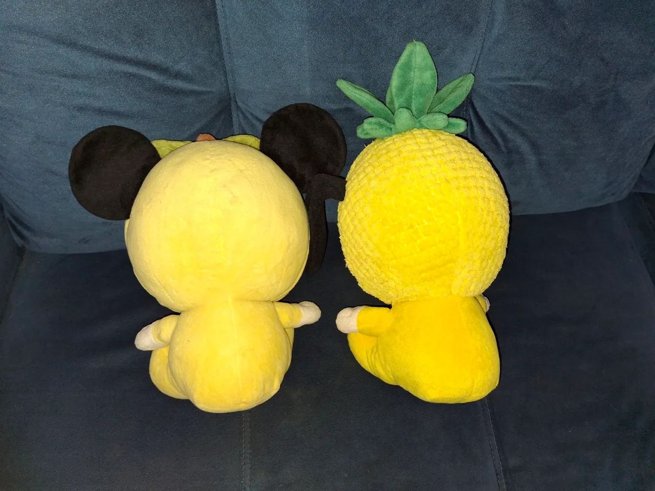 Bichinhos de pelúcia Mickey e Pluto - Foto 2