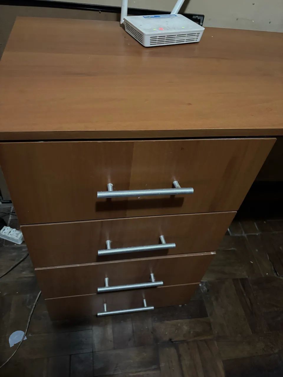 Computer Desk470957227455948802