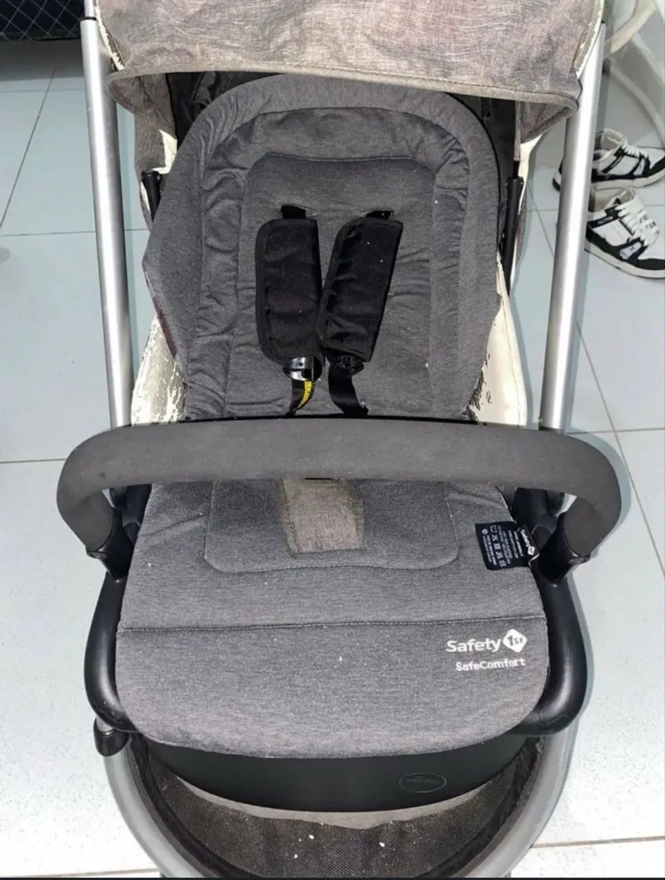 Carrinho de passeio bebê 