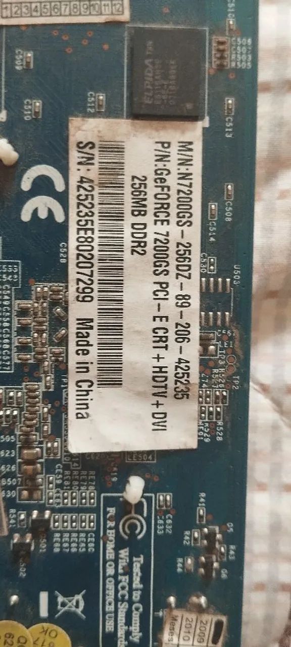 Placa video geforce 7200GS 256 megas  - Foto 3