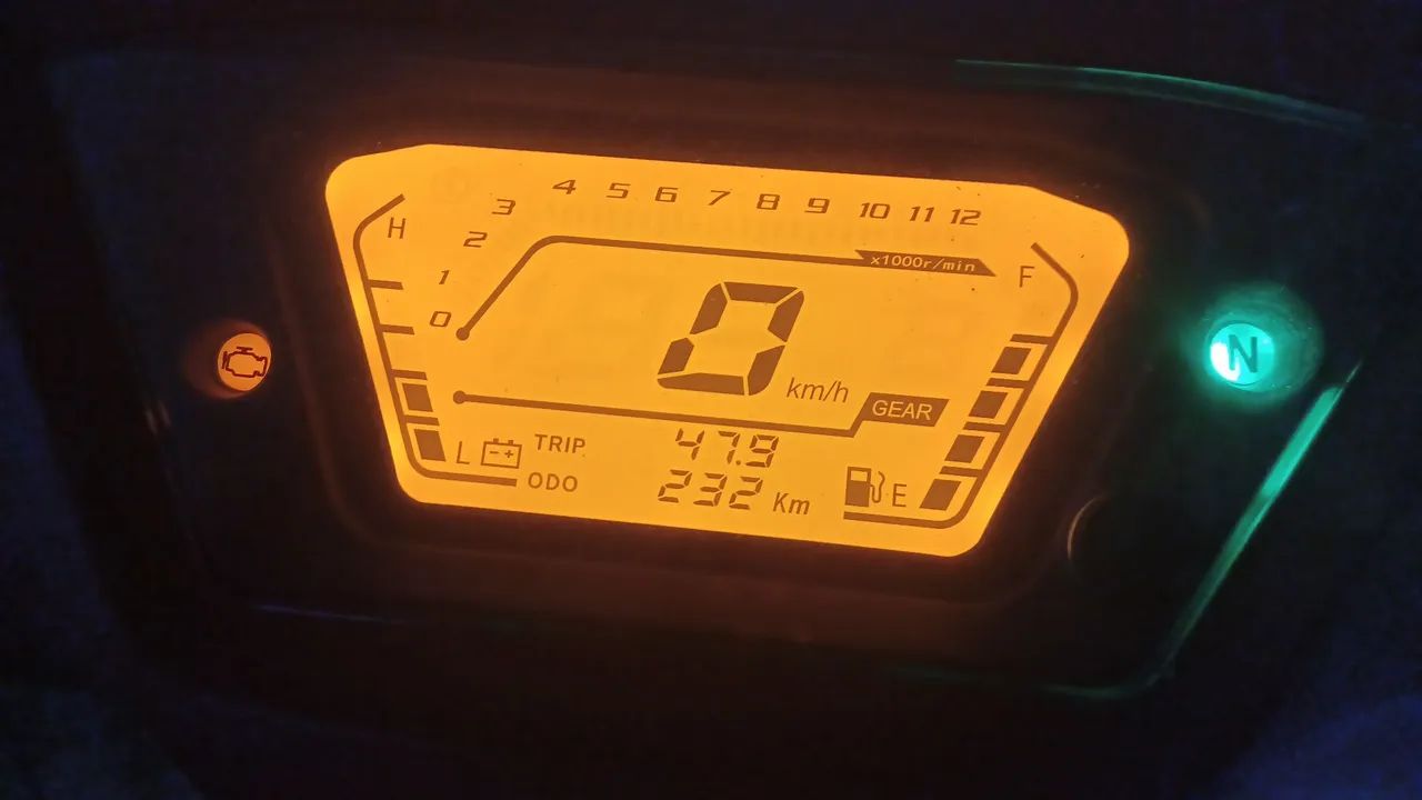 Vendo praticamente zero 