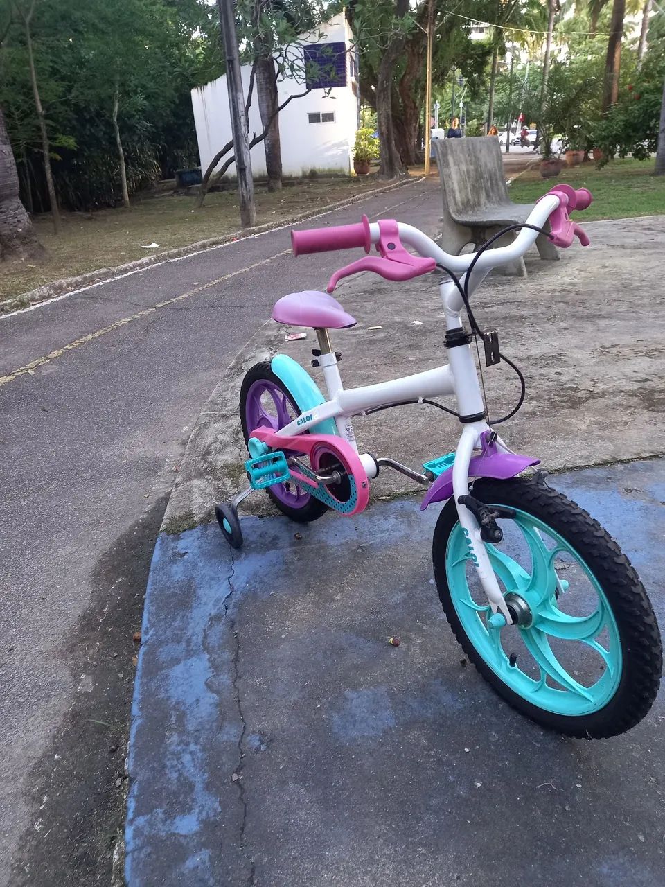 Bicicleta infantil aro 16 - Foto 3