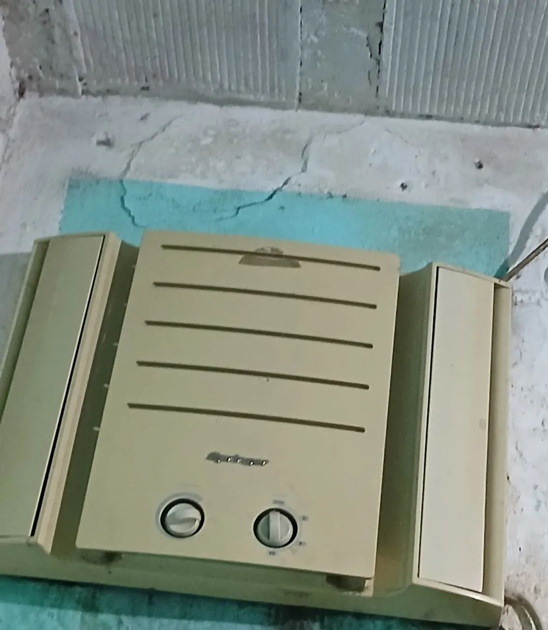 Ar condicionado com defeito 