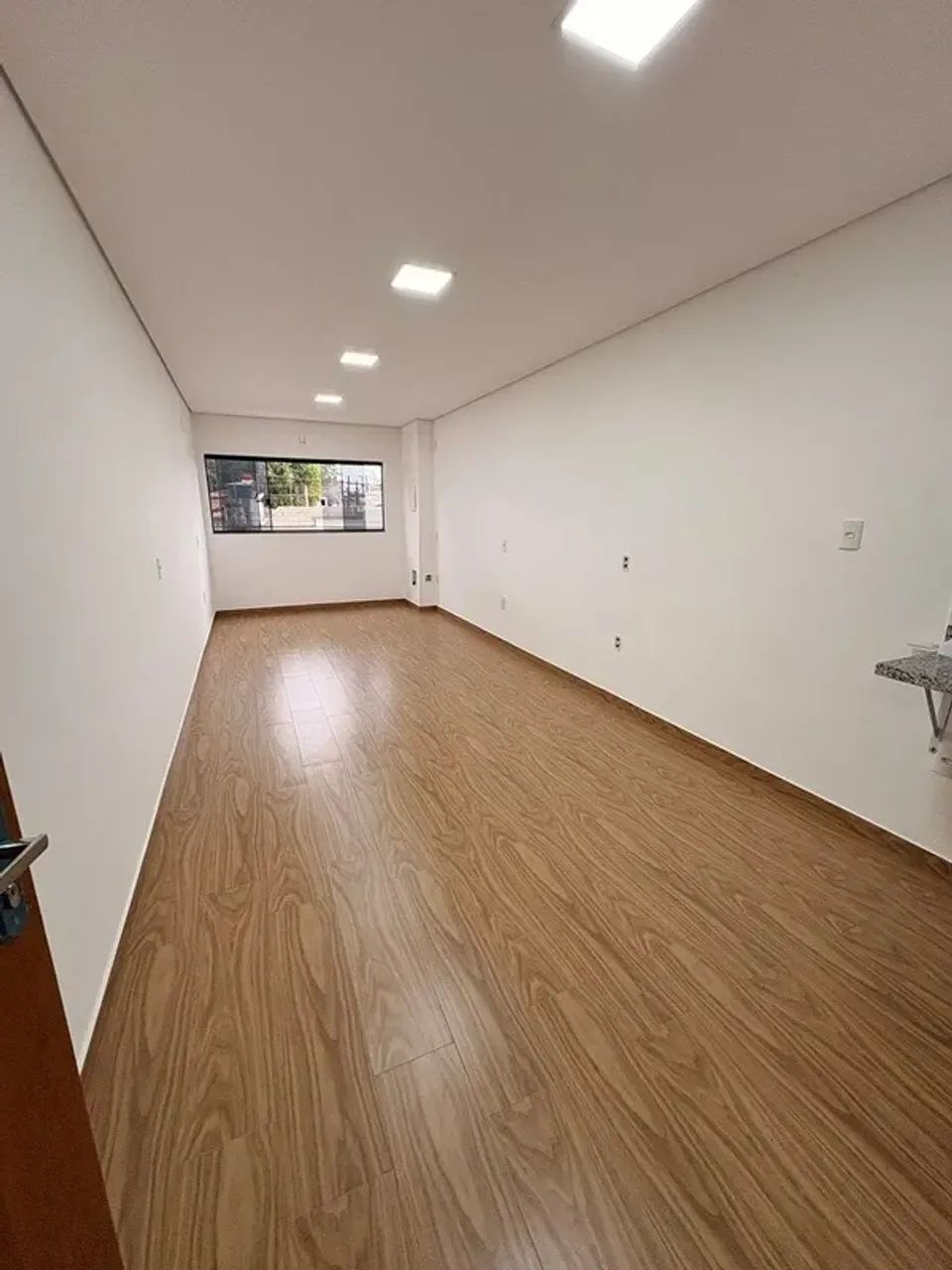 Sala nova na rua princial.