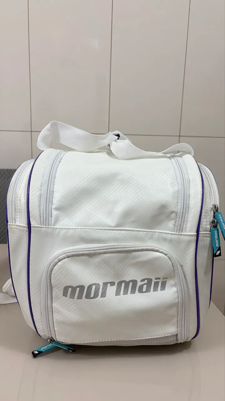 Raqueteira Vitória Marchezini autografada!