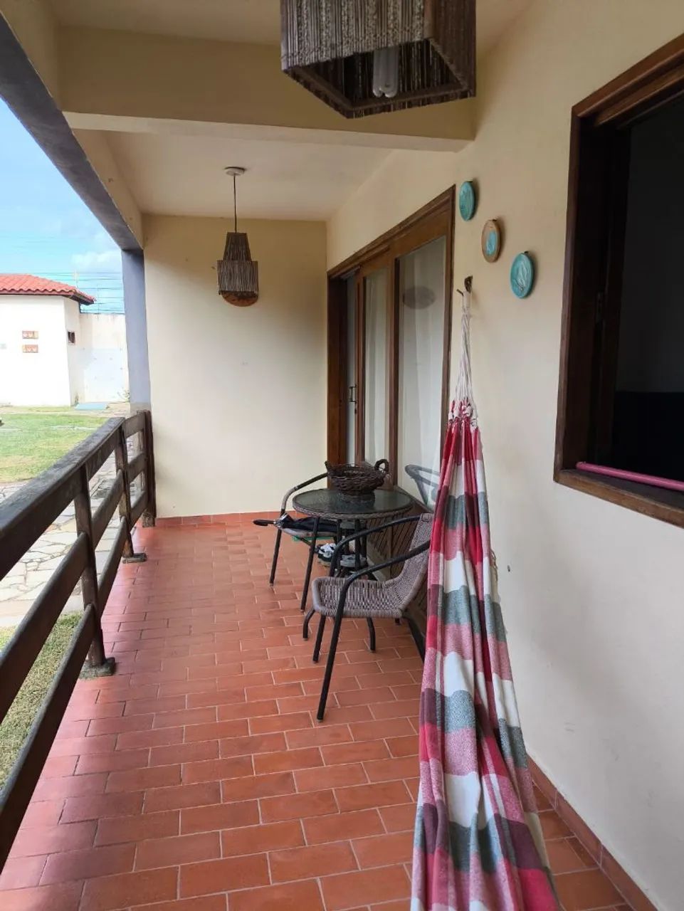 Alugo quarto e sala mobiliado no francês  - Foto 2
