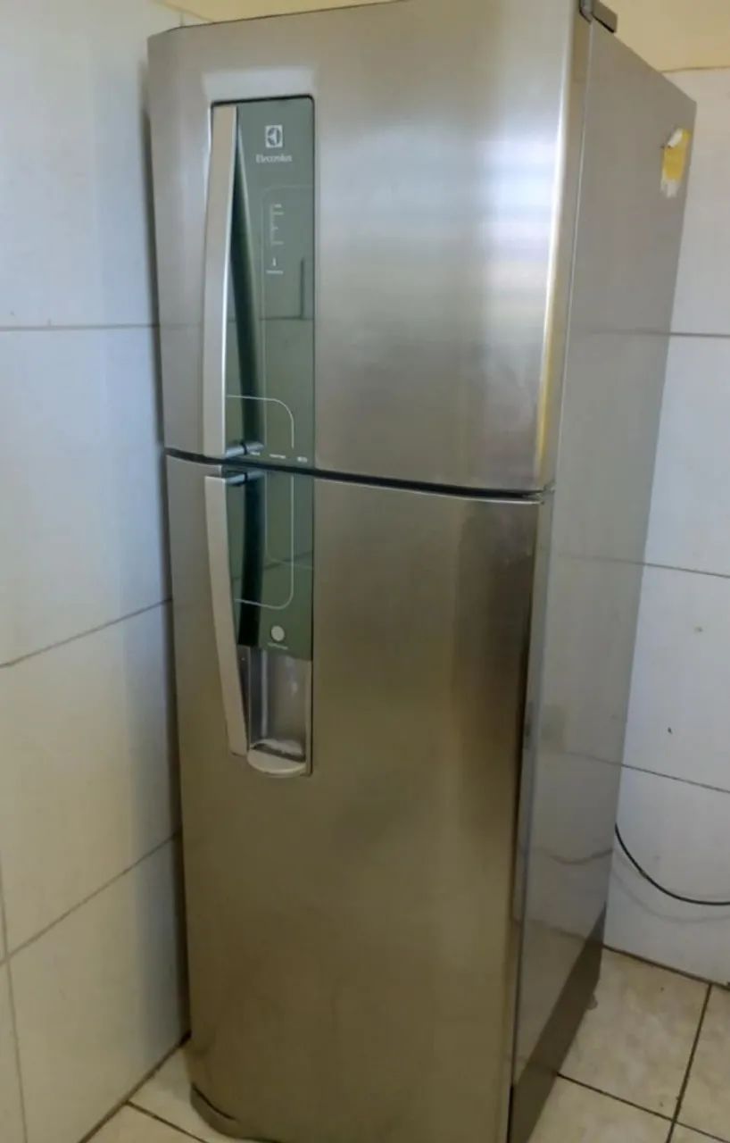 Geladeira em ótimo estado  - Foto 2