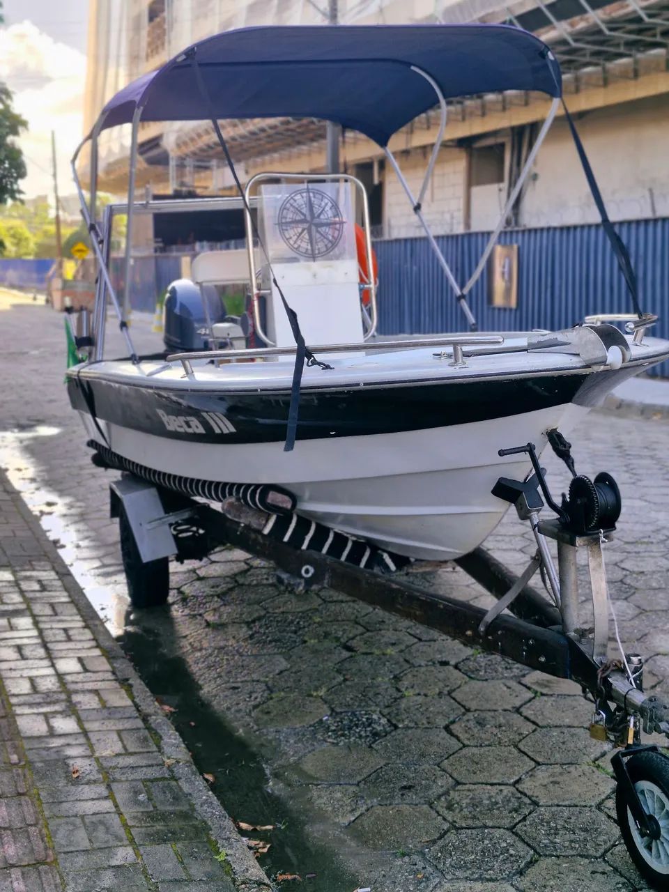 Lancha esporte/pesca