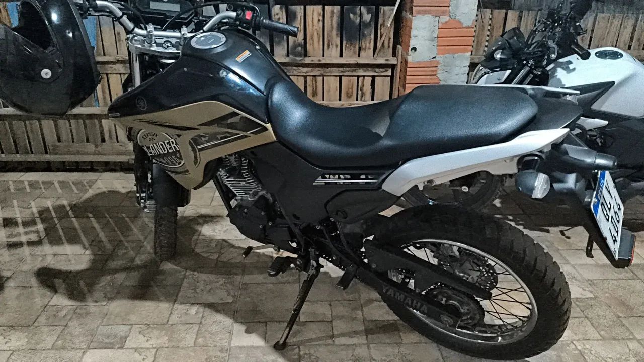 Disponível a venda  - Foto 3