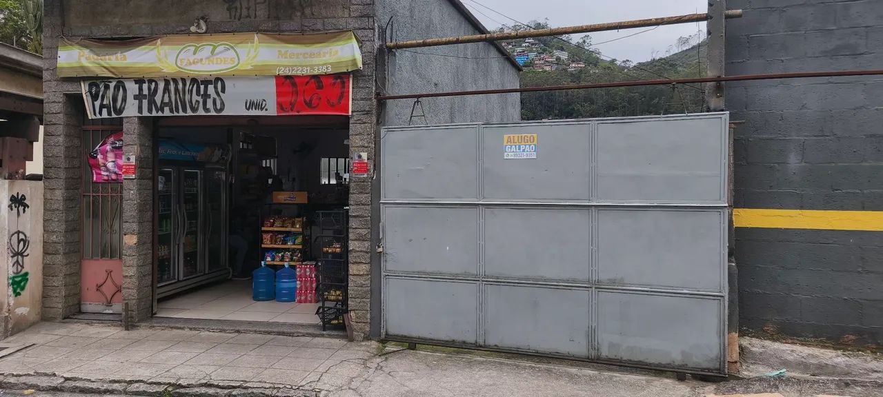 Alugo galpão na estrada da Saudade 